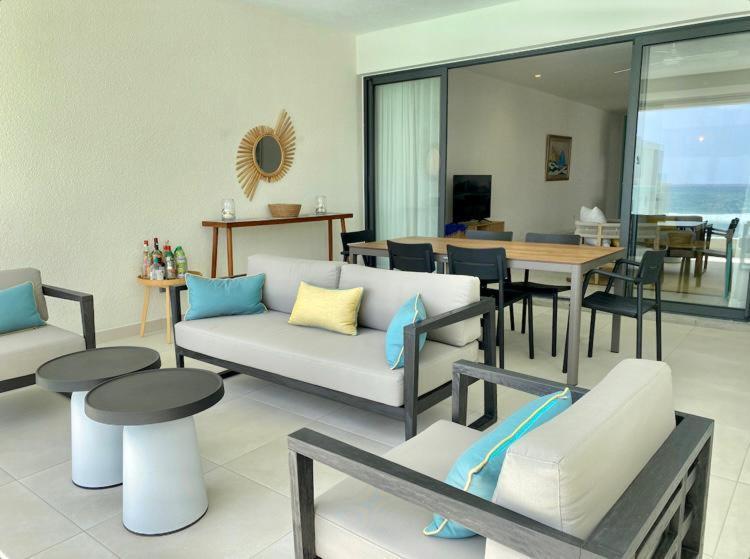 East Coast Beachfront Luxury - Eastern Blue Apartments ป๊อสเตอ ลาฟาแยตต์ ภายนอก รูปภาพ